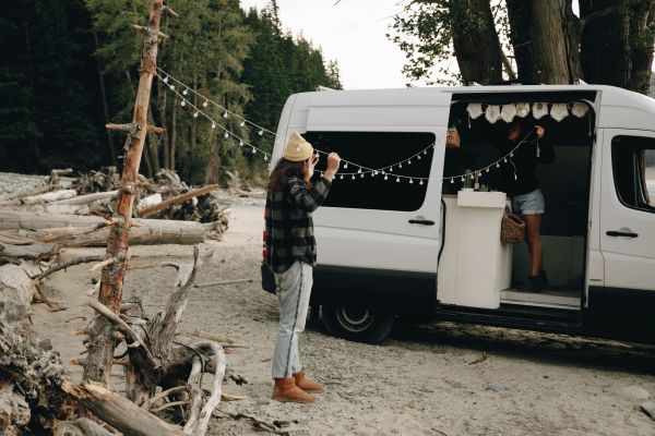 Aménager l’intérieur de son van : comment créer un espace confortable ?