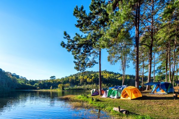 Camping à Rawdon : les précautions à prendre avant de partir dans la nature